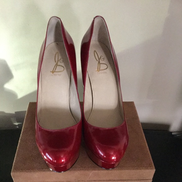 Red platform heels - Picture 1 of 3